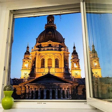 Helena Apartment With View On St. Stephan'S Basilica Budapest Exterior photo